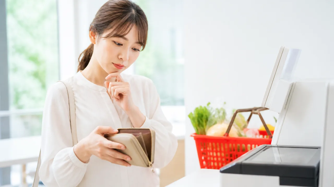 ロピアのアプリ支払いで足りない分は現金併用できる?対処法を解説
