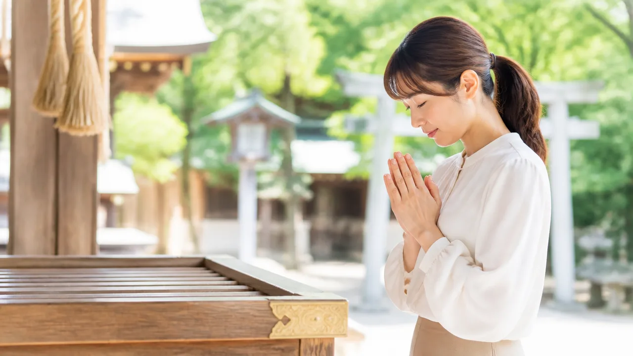 お賽銭151円の意味とは？縁起がよいとされる理由や願いを解説
