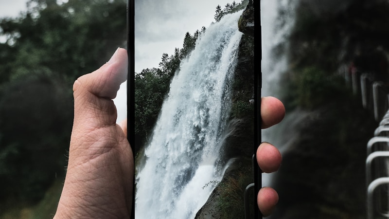 スマホ写真を3MB以下にするやり方まとめ|iPhone・Androidでかんたんにサイズを整えるコツ